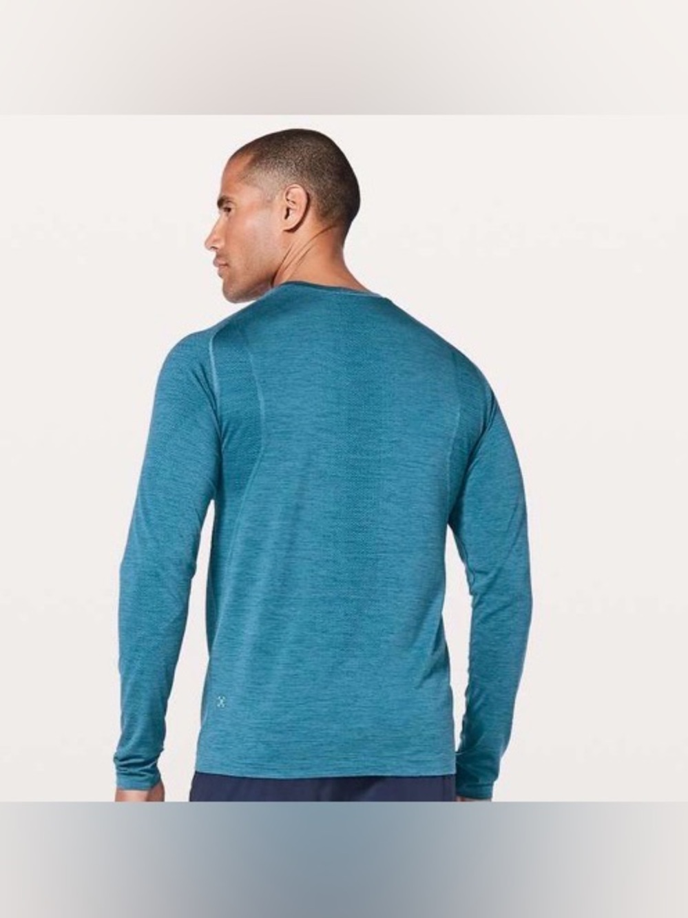 Lululemon Men's Metal Vent Tech Long Sleeve Shirt